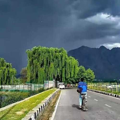 Top Places to Explore in Kashmir During August